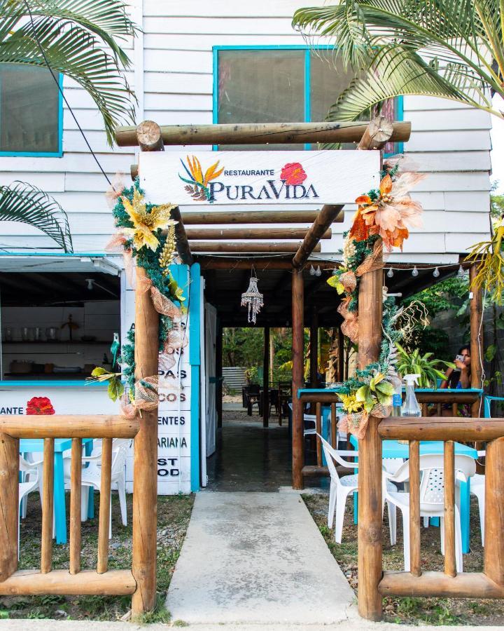 Cabanas Los Almendros Capurganá エクステリア 写真